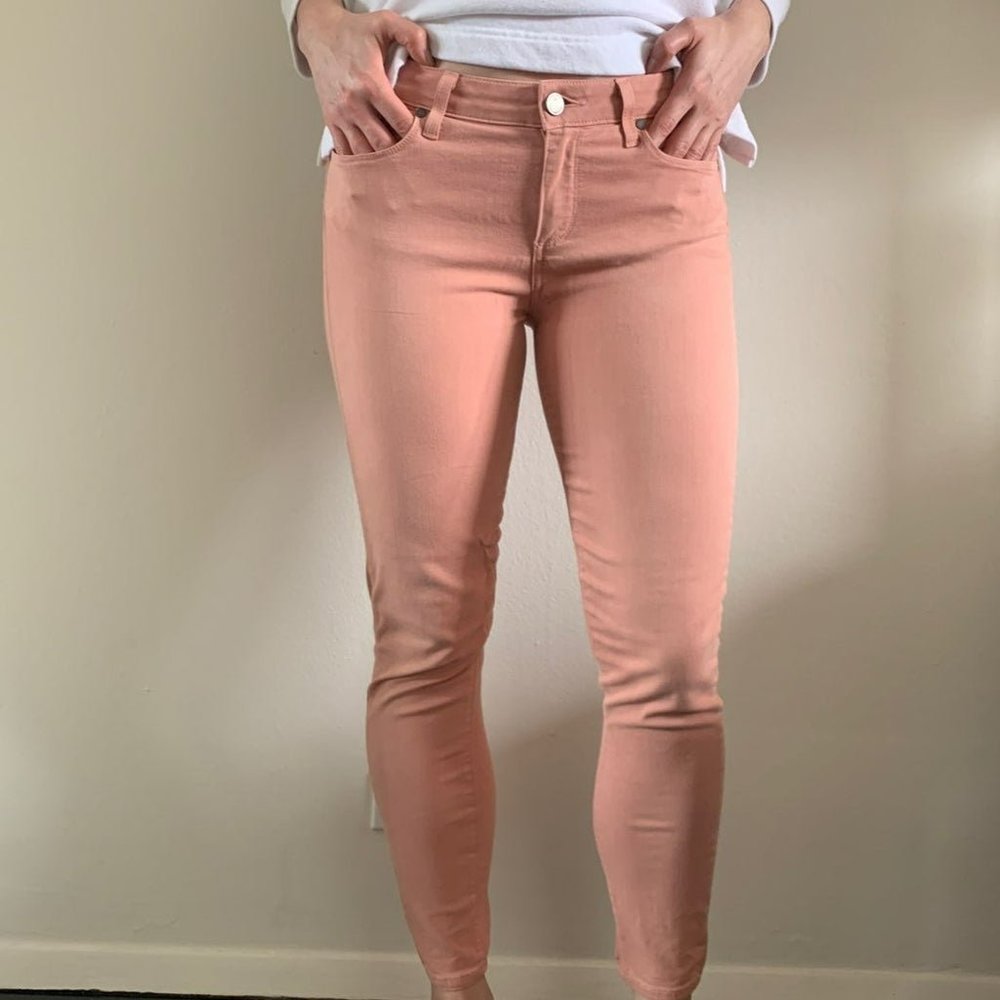 Paige Peach Cropped Jeans Sz 29